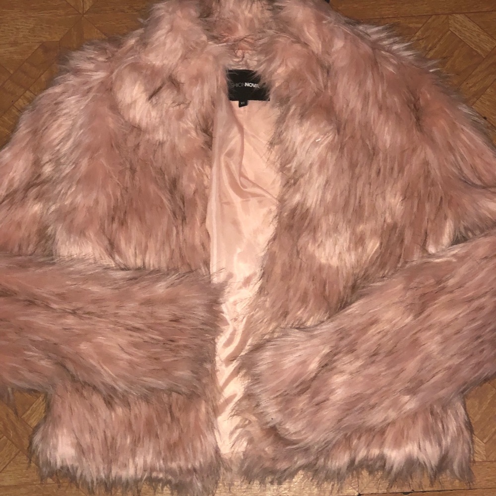 Fashion Nova ‘Fernanda Fur Coat’ (Pink, XS)